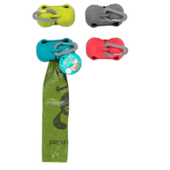 Messy Mutts Silicone Waste Bag Holder With Earth Rated Roll 15 Poop Bags -Tropiclean Sales Store web readyMM080 GROUP 360x 8953dc56 b2c7 4d71 aed8 c645efcbca22